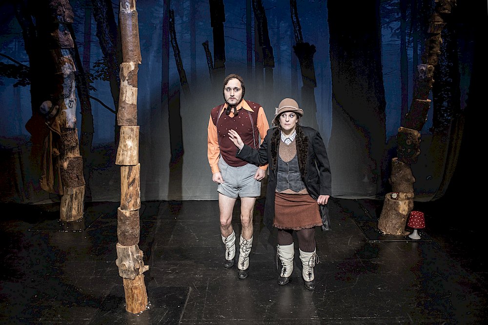 Adventszeit & Silvester im Vorstadttheater